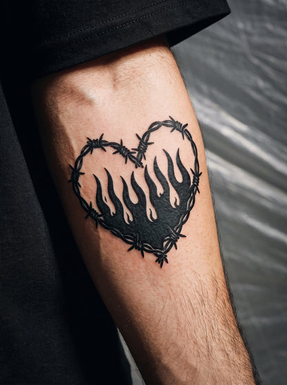 Barbed Heart on Fire | قلب السلك الشائك والنار 🖤🔥