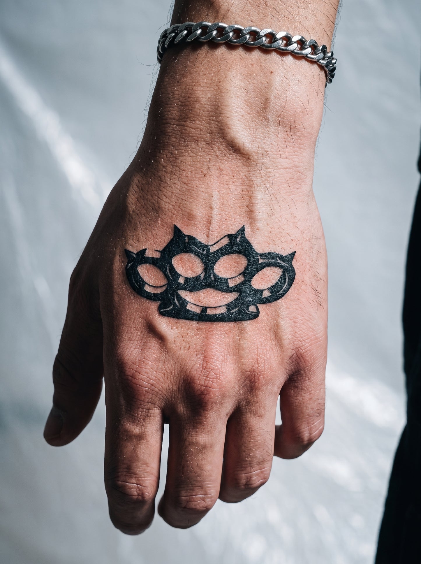Spiked Knuckles | القبضة الشوكية 👊⚡️