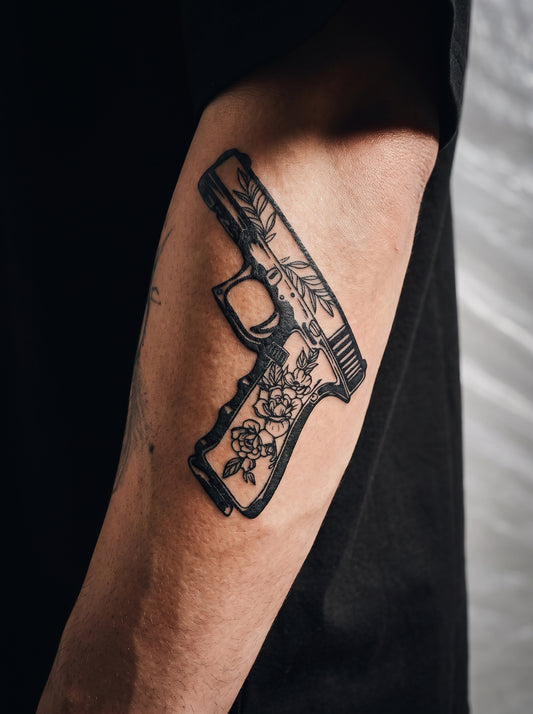 مسدس سلاح 🔫🌸