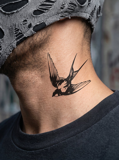 Flying Swallow | سنونو الحرية والانطلاق 🕊️⚡️